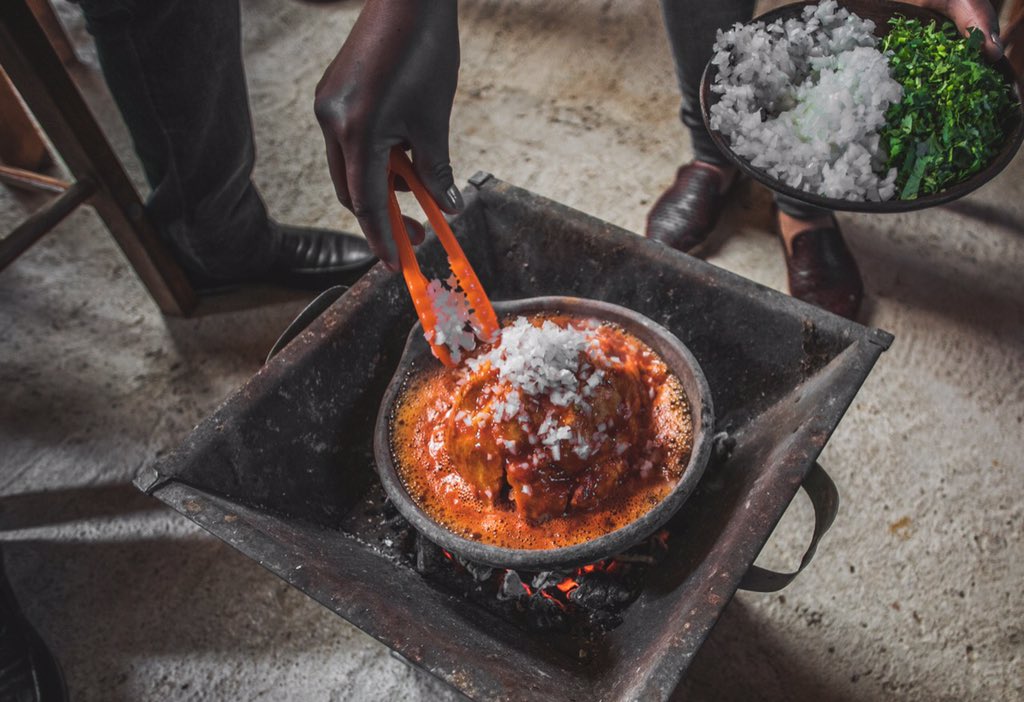 quinomixe's tweet photo. Este primero de Agosto es el dia del "Mää’tsy en Ayutla, aquí unas fotos que documentó Nomad Cook de este riquísimo platillo ayuujk. https://t.co/yRRRVFNkYX