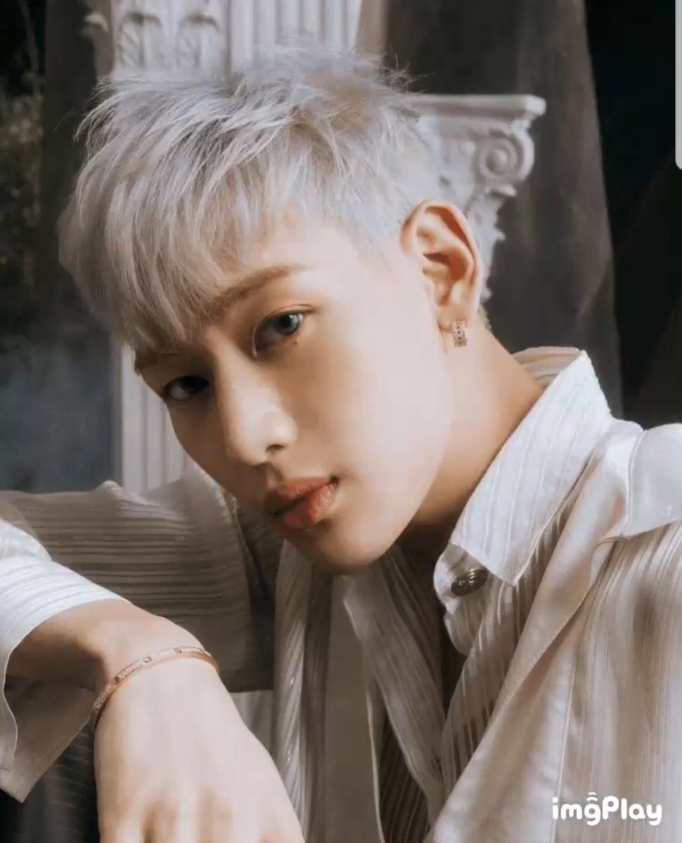 defjinnie_'s tweet photo. mano que loucura
o Yug e o bambam são meus melhores amigos. O Yug era apaixonado por mim e eu era apaixonada pelo bambam só que ele gostava de outra e resolvemos ficar só na amizade ... interessante

@GOT7Official #GOT7 https://t.co/v56VkvavWS