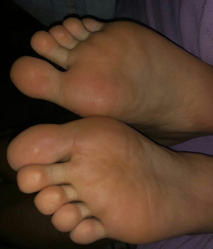 Feets_07's tweet photo. #feet👣😍😍😘🙊 https://t.co/k0xqe8o2me