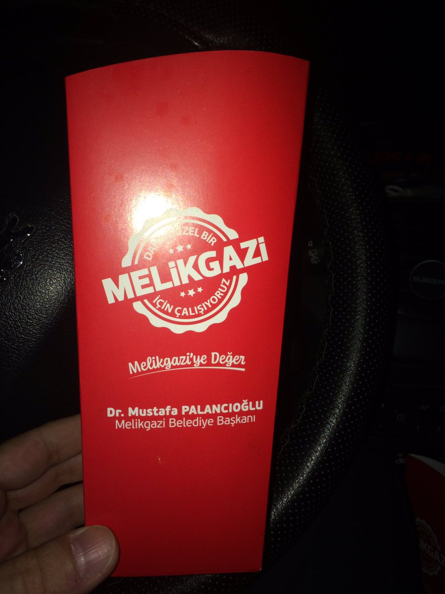 _omerturkay's tweet photo. Teşekkürler #melikgazibelediyesi #kayseri #arabalısinemagünleri #parasite https://t.co/mnguhw6oqk