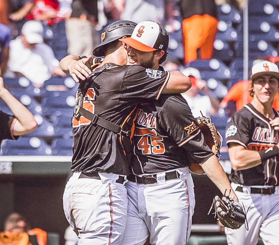 2 1/3 scoreless, hitless innings and 3 Ks - <a href="/ThomasHatch27/">Thomas Hatch</a> 💪 in his <a href="/MLB/">MLB</a> debut for <a href="/BlueJays/">Toronto Blue Jays</a>! That’ll get you a virtual hug from <a href="/CollinTheroux/">Collin Theroux</a> #P4L #GoPokes #okstate #MakeItHappen