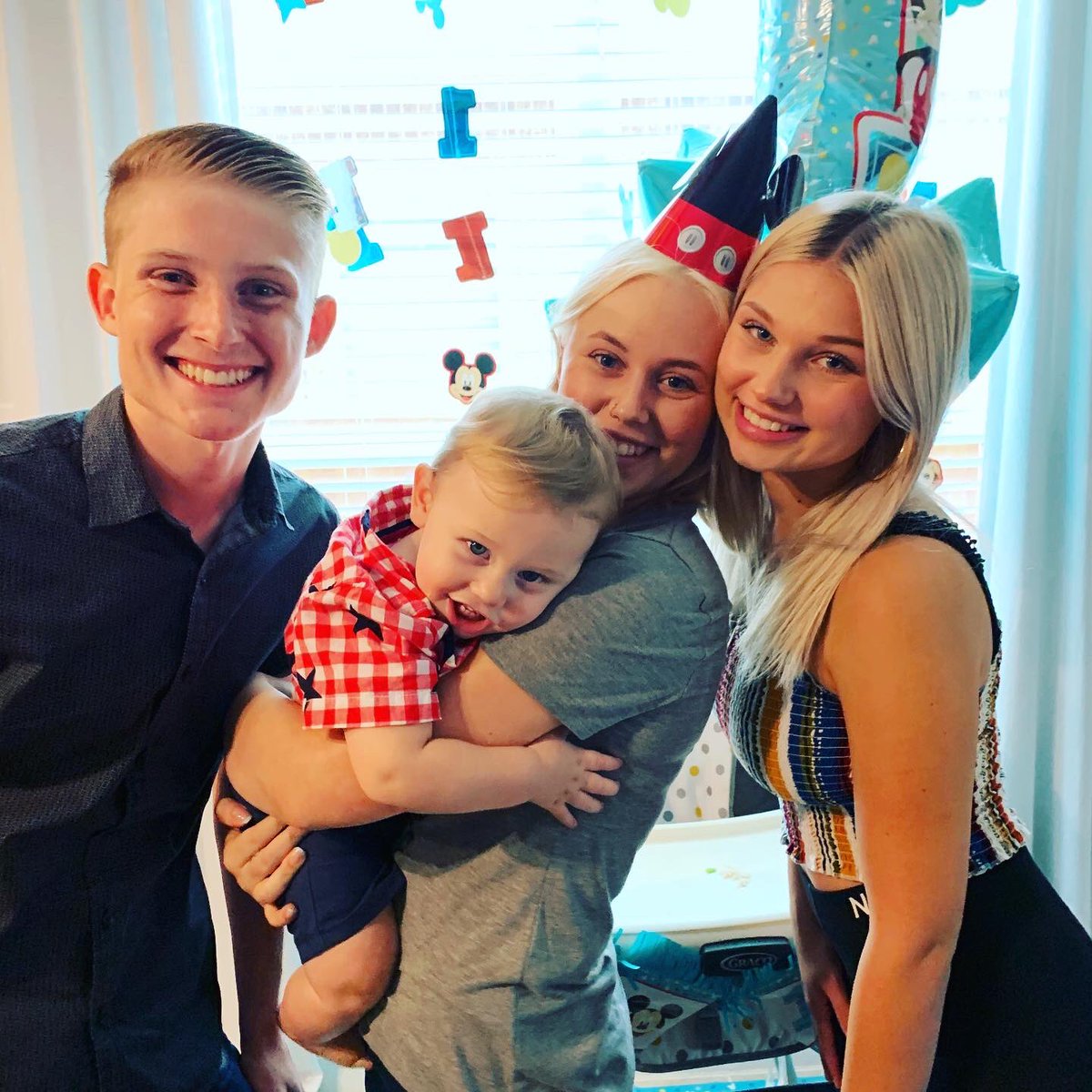 lenze03's tweet photo. 1st Birthday Success!! 🥳🎂❤️ https://t.co/HjJMEixcCd