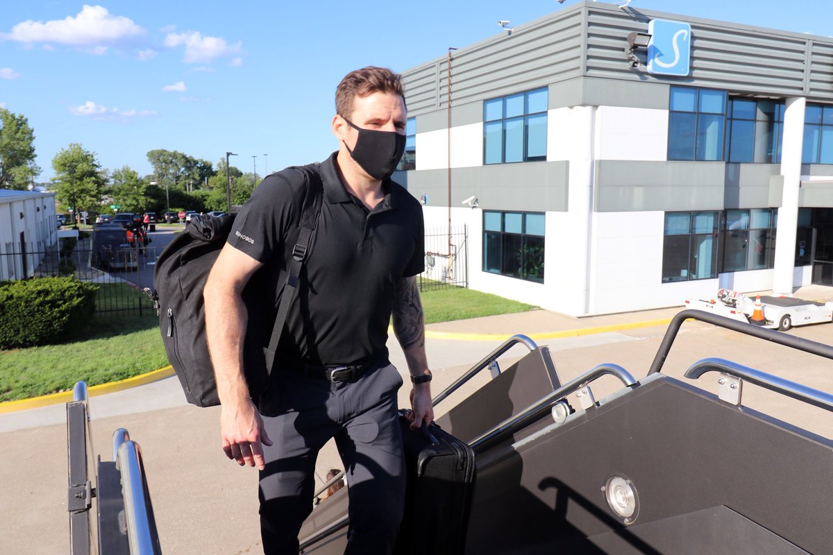 StLouisBlues's tweet photo. Wheels up to Edmonton. #stlblues https://t.co/Be05paE5eJ