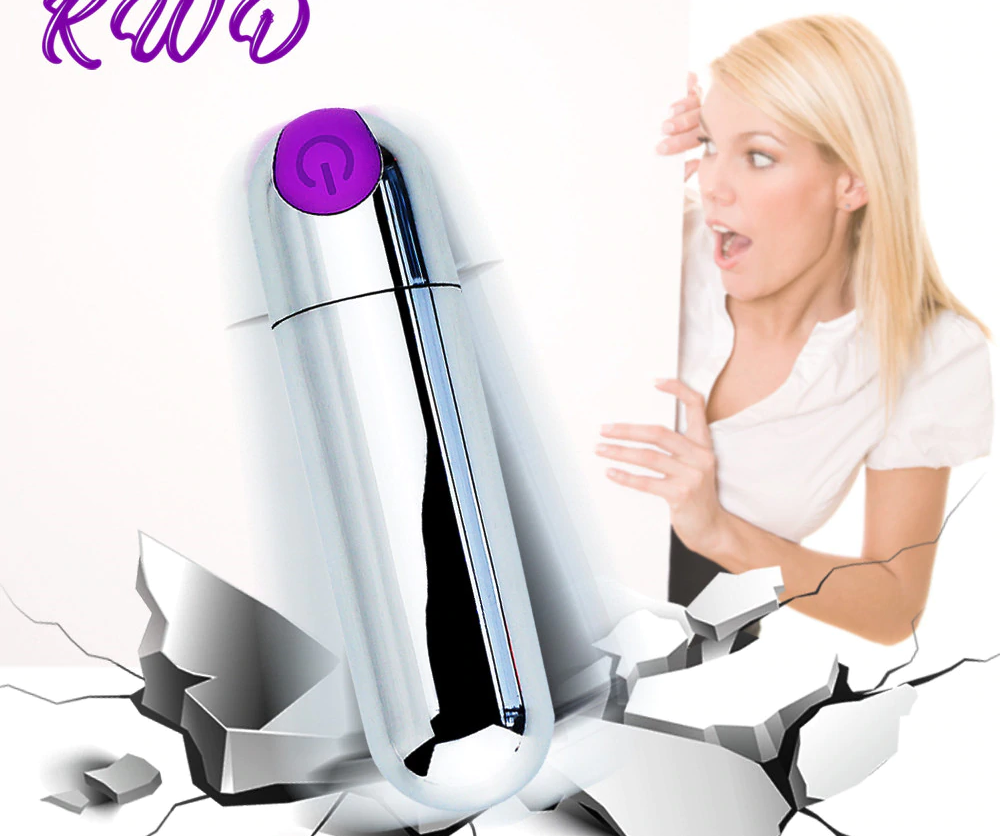 I think she looks so shocked because IT'S THE SIZE OF HER ENTIRE TORSO. I think everyone should be shocked at a vibrator bigger than they are