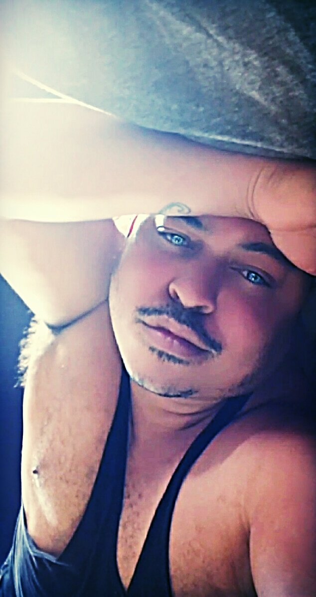 ddjp83's tweet photo. Just feeling pretty today
#easysunday #feelinpretty #gaybears #bears4bears #thickmen #bigmen #beefymen #musclebear #mixedmen https://t.co/tpTGGnfLuH