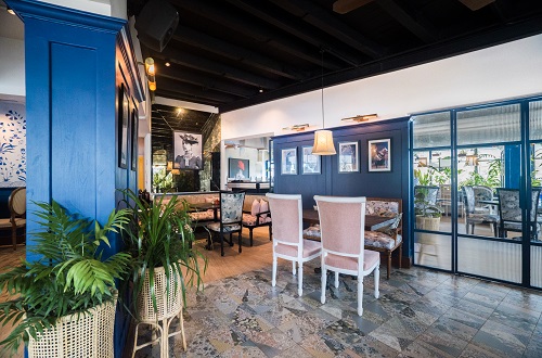 ianddmagazine's tweet image. interiorsndecor.com/index.php/comp…
Believing in creating new opportunities
Shabnam Gupta, The Orange Lane

#ianddmagazine #getinspired #namestoknow #inspire #design #innovation #interiors #styling #decorinspo #greenmatters #sustainable #gogreen #mumbaihero #mumbaidrive #mumbaimansoon