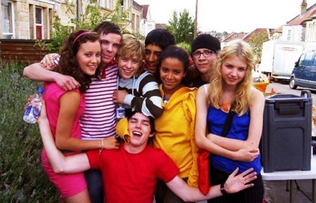 ari ୭̥⋆*｡ tweet media