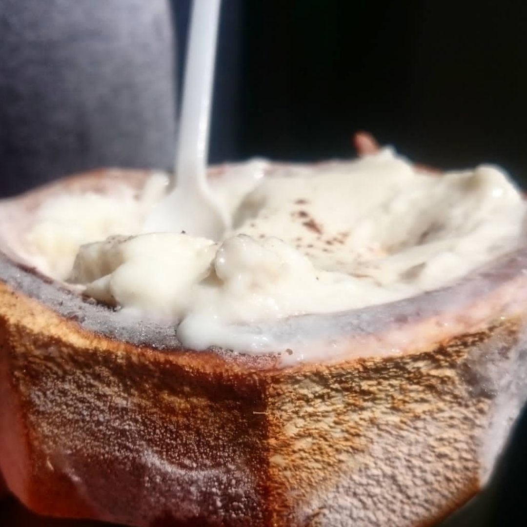 Marianabaenove's tweet photo. En esta cuenta amamos la cremita de coco ✨🥥
#Yucatan #cremitadecoco #Coco https://t.co/AKi6JsAMdw