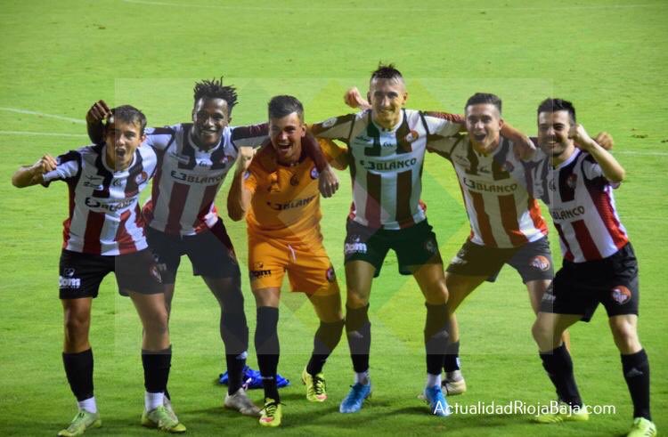 Lo conseguimos, a 2ªB!!! 
Enhorabuena a toda la gente que es  participe en <a href="/SDLogrones/">SD Logroñés</a>!! 
Grande ese comando Pamplona 🚗