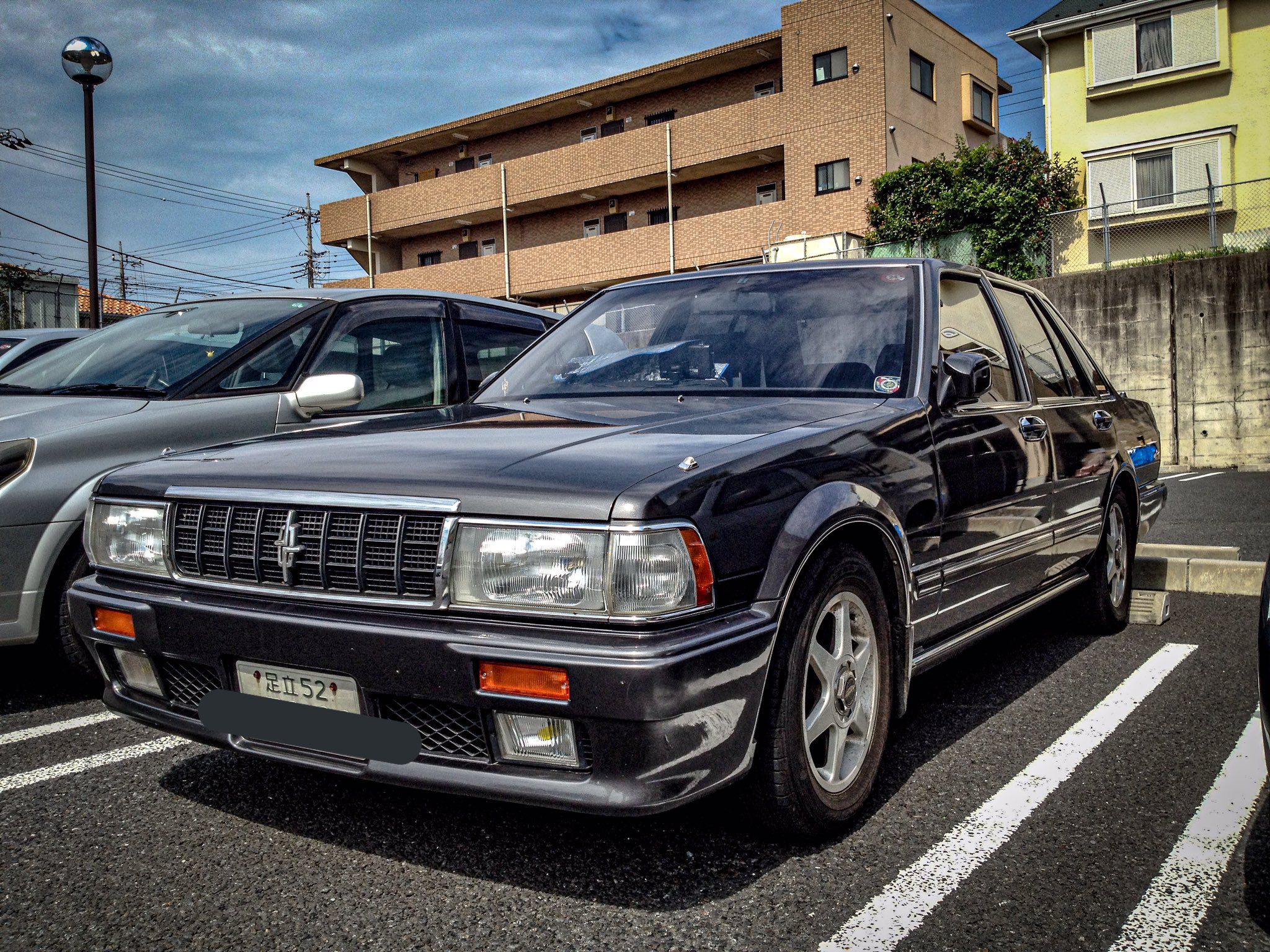 TLV Y31グランツーリスモ 改　ブラック 1988bmw520i على X: 