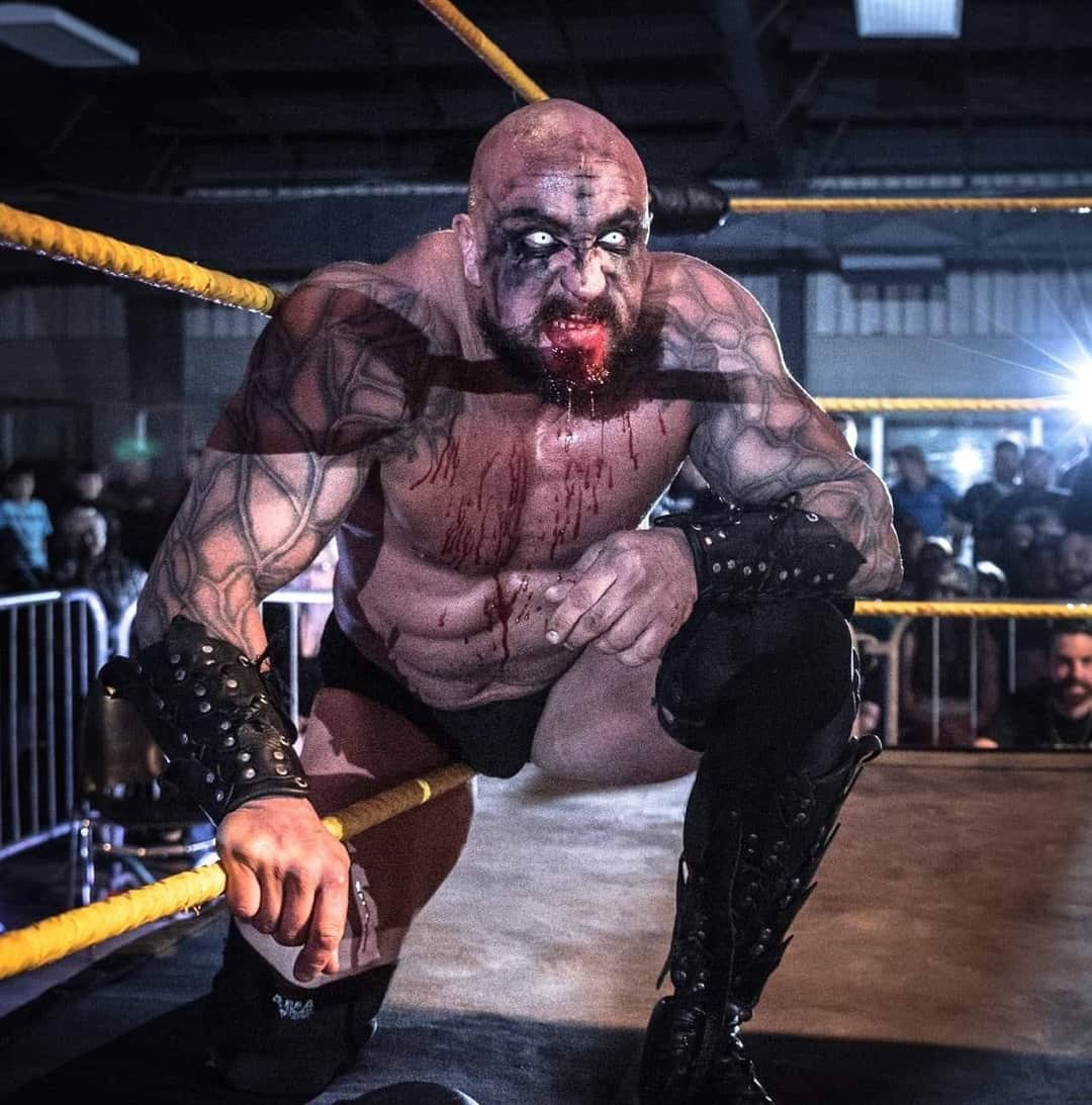frankytm's tweet photo. @CodyRhodes If you are so willing to give ANYONE a shot a your precious belt, why not me Cody? Why have I not been called upon this task allready? Do you really wanna be challenged or not? #askcody #beastking #ftm #iseethroughyourlies #AEW #codyrhodes #dynamite #titleshot https://t.co/qfMmLFwmOj