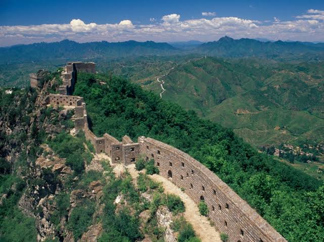 2. Great Wall Of China (China)  #RashamiDesai  @TheRashamiDesai