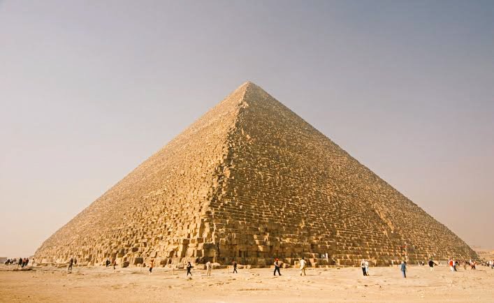 8. Great Pyramid of Giza (Egypt) granted honorary status .  #RashamiDesai  @TheRashamiDesai END OF THREAD 