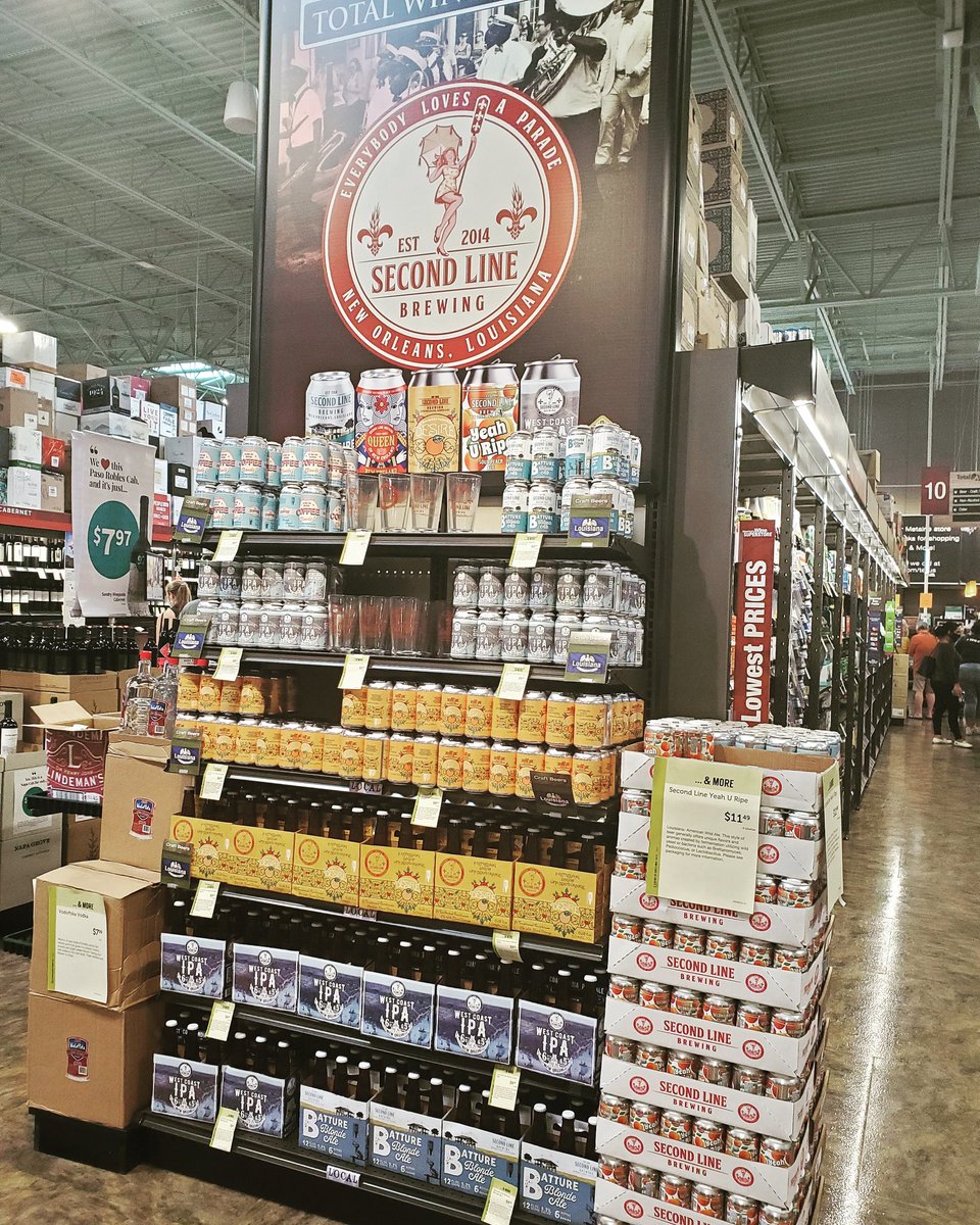 fratmatt13's tweet photo. Great display of @SecondLineBrew at Total Wine. #secondlinebrewing #504 #craftbeer https://t.co/wWrb464xaw