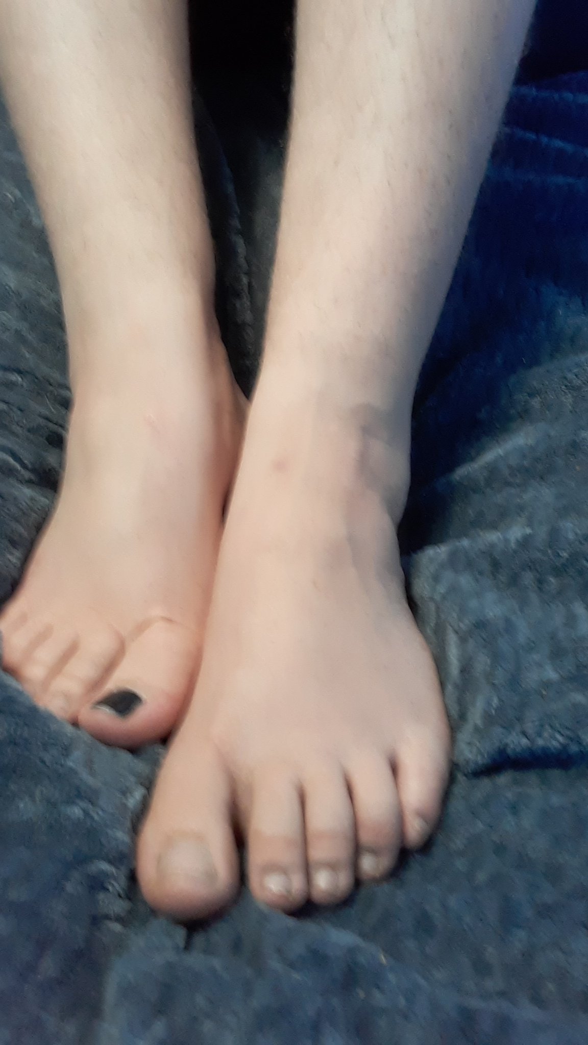 2 pic. WHOS INTO FEET?! someone asked for feet pics and I've never done it before, what do you like about