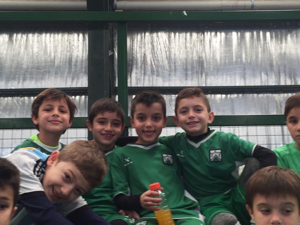 FerroOficial's tweet photo. #Ferro116 💚🎂

Crecemos en #Ferro, juntos, amando nuestros colores. 

El alma del club sos vos 🚂 https://t.co/nLSlEl8sTL