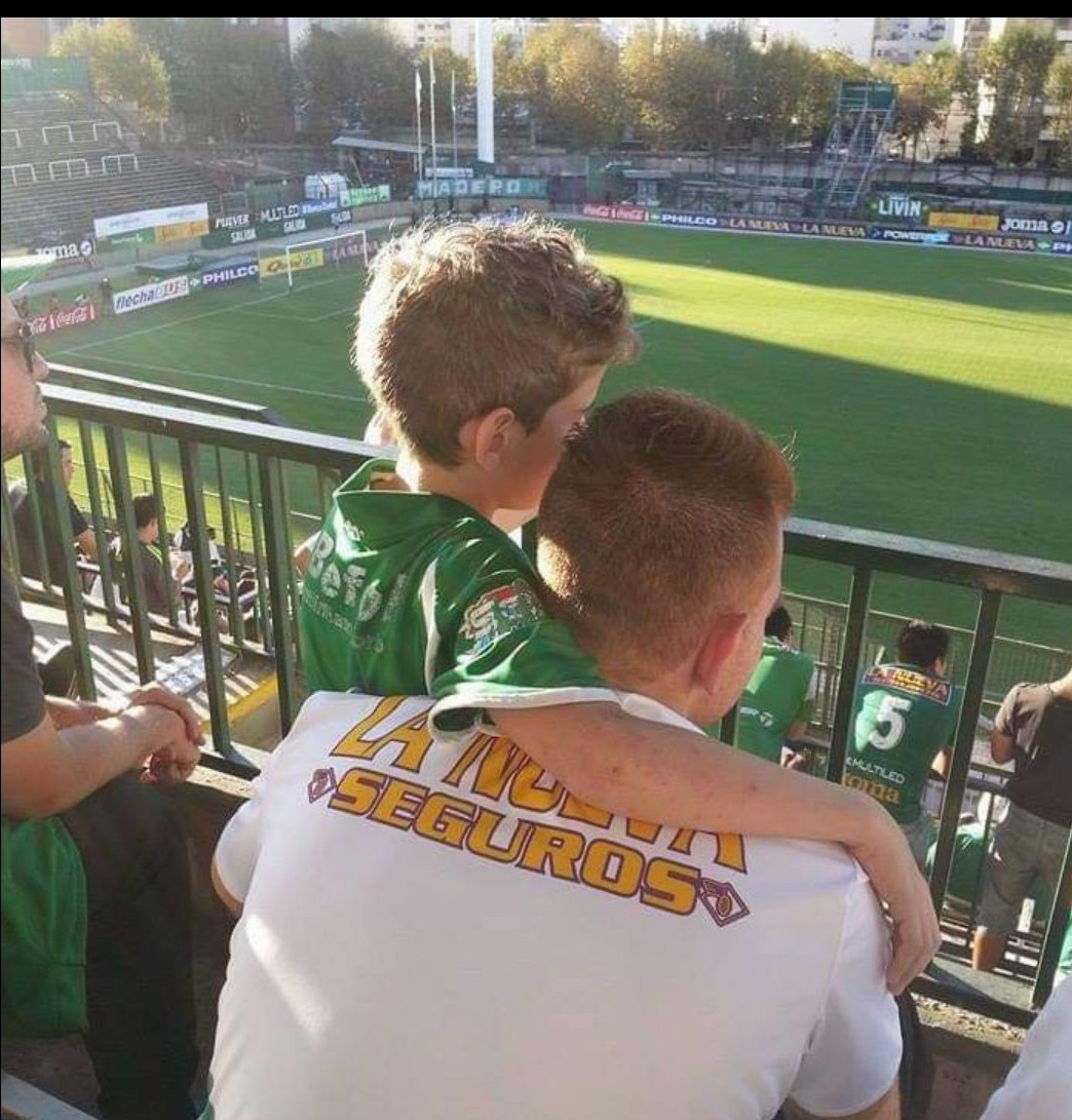FerroOficial's tweet photo. #Ferro116 💚🎂

Crecemos en #Ferro, juntos, amando nuestros colores. 

El alma del club sos vos 🚂 https://t.co/5hyHhzrcE2