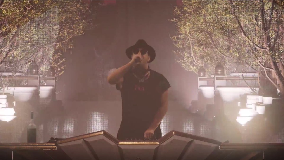 MXTomorrowWorld's tweet photo. Timmy Trumpet en el MainStage de #Tomorrowland!! Esto es Tomorrowland Around The World.🔥🙌🏻🔥🙌🏻🔥 https://t.co/ebYnP4KUBR