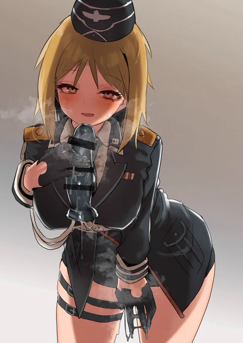 今しがた自分の膣内から抜いたばかりの汁だらけのディルドを見せつけてくれるMP40ちゃんか… 