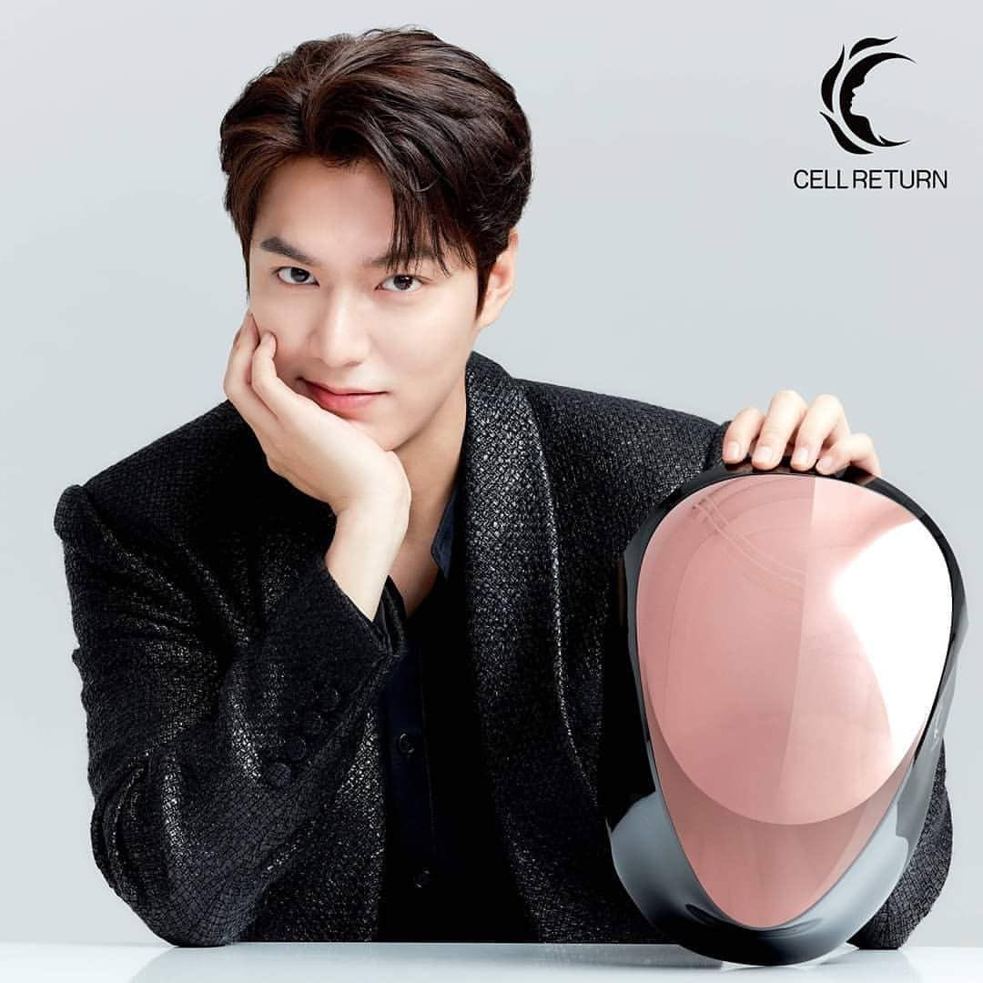 gorjesggone's tweet photo. too perfectly for each different angle #leeminho #cellreturnasia #cellreturn https://t.co/Clncp9c57G
