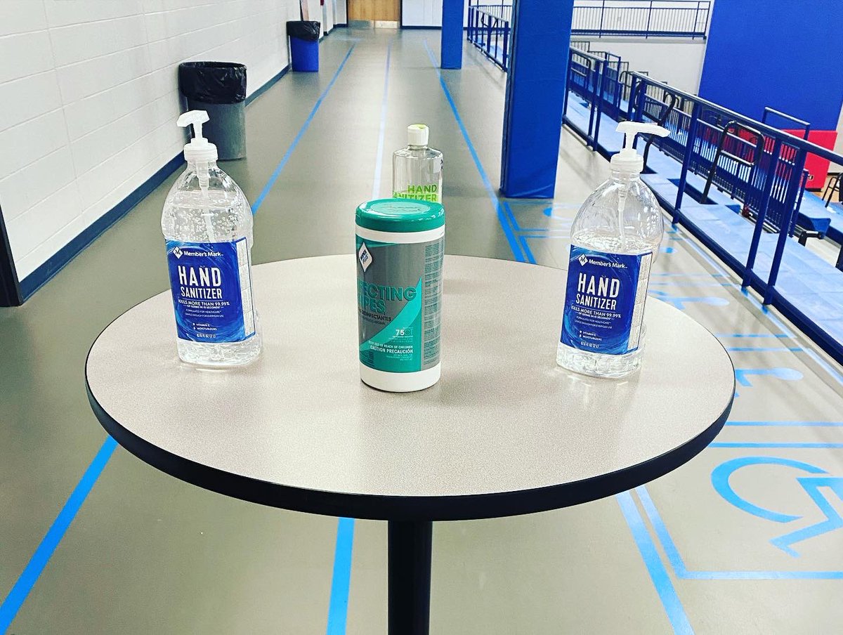 AutumnOBryanCCS's tweet image. We are excited to welcome back our staff tomorrow. We are thankful to have an amazing team of professionals in our building who lead and love in unchartered territory. The 💙 of a Raider beats strong!