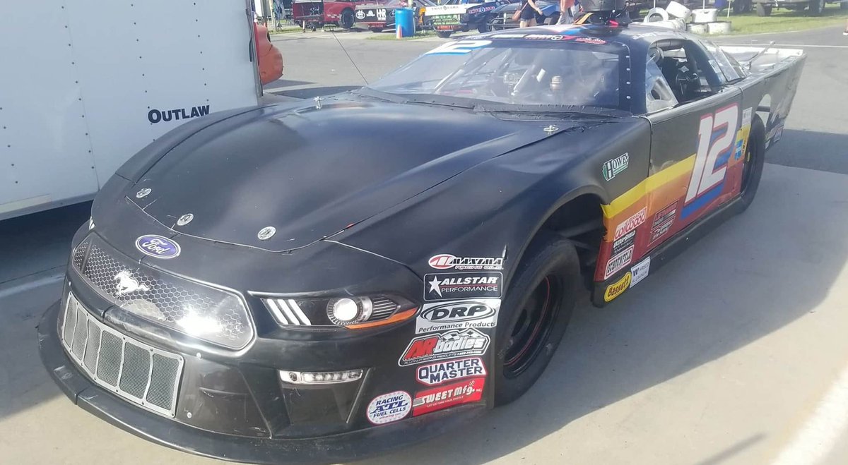 JrFan8857's tweet image. Well we had a good race going yesterday, but we suffered tire problems on the track and going to the track.