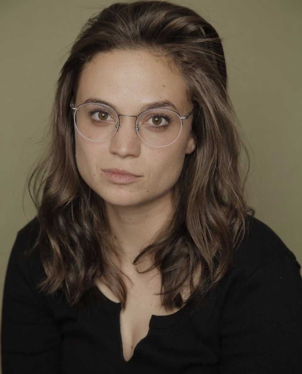 Angela Giarratana!! I still have no idea how to properly say her last name (sorry). And I don’t mean to simp but WOW she is just,, perfect and SO funny and just The Best. I’m v happy that she’s part of starkid, Lex is v much a comfort character for me and Angela plays her SO WELL