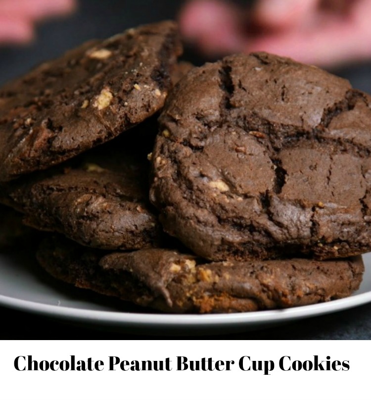 Chocolate Peanut Butter #Cookies that start out with a #cakemix! More info here: walkingonsunshinerecipes.com/easy-boxed-cak…