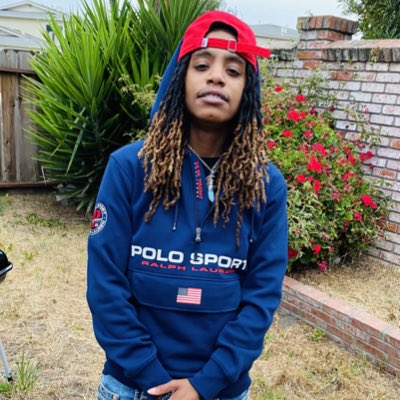 saww_d's tweet photo. #NewProfilePic https://t.co/6jbT4TIPZO