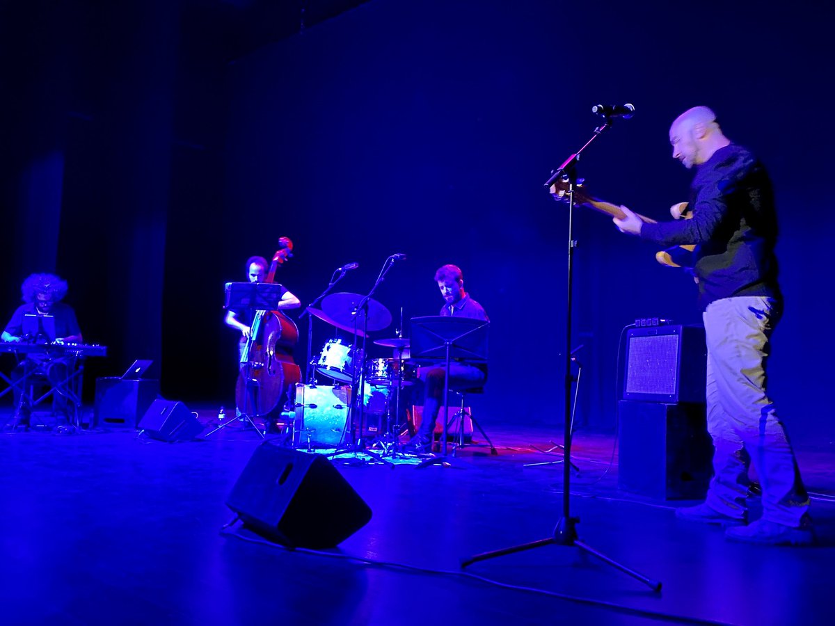 ViladeSalt's tweet photo. Tanquem aquesta edició del #Saltfaestiu amb el Festival de Guitarres de Girona-Costa Brava, el monòleg de Sitofonk i el concert de Joan Reig.
Gràcies per la vostra participació i la implicació de totes les entitats, artistes i col.laboradors!
#Salt #ViuSalt https://t.co/f92SLnZSpp