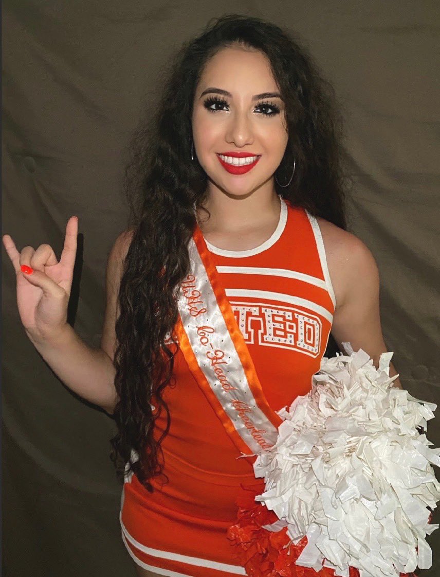 UHS CHEER 2021-2022 tweet media