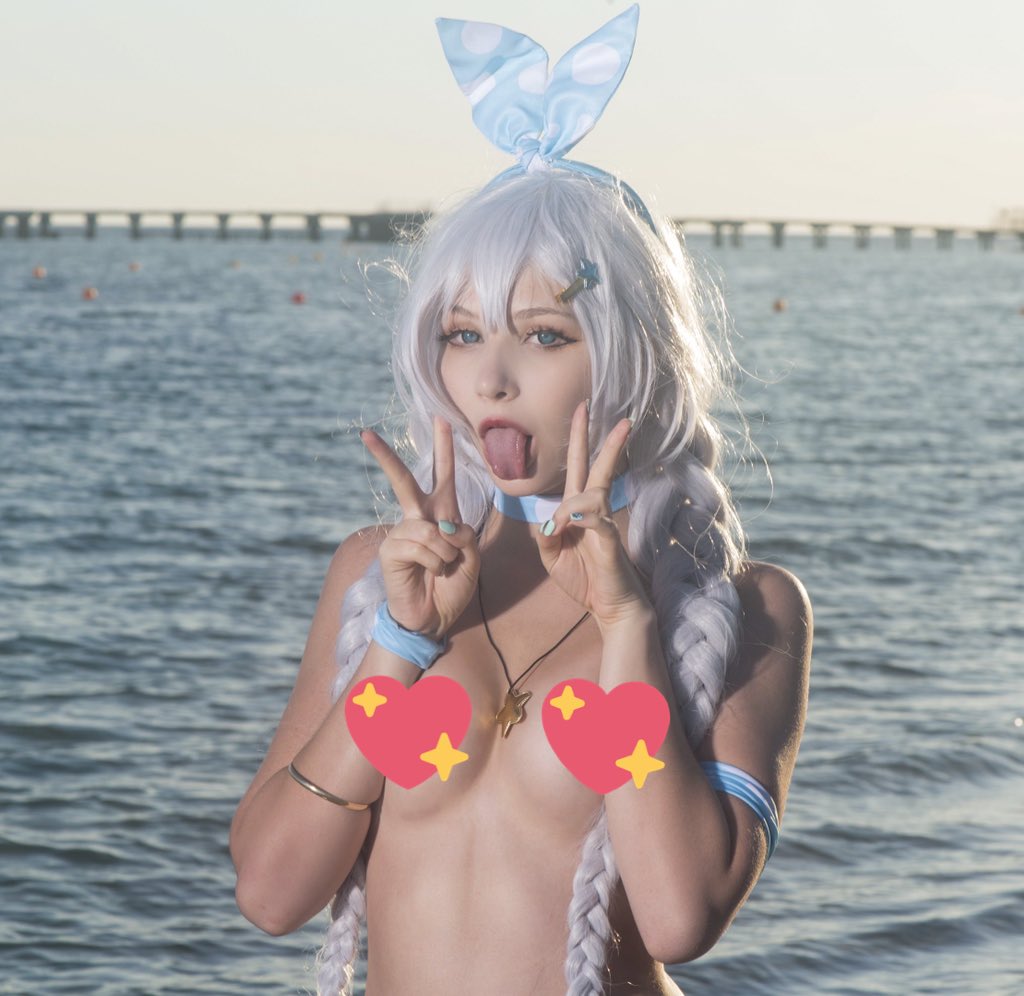 tsuki_des's tweet photo. Captain, my swimsuit is off, can you help me?🤤
800 rt If you want to throw my swimsuit out to sea🥰

Version without sticker for 9level ⤵️ https://t.co/W1xuAe30XR