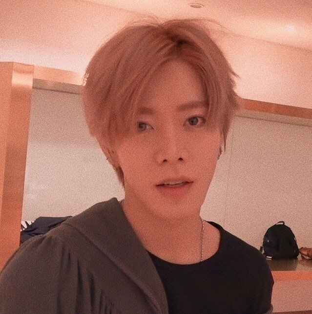 whatami_doing16's tweet photo. Honestly trying to get Yuta kicked out of the group is stupid. We need to educate him, why don't you guys go cancel that YouTuber and get his account taken down. Yuta doesn't control his friends actions, he might not even know about it! https://t.co/O8CTrDVfSK