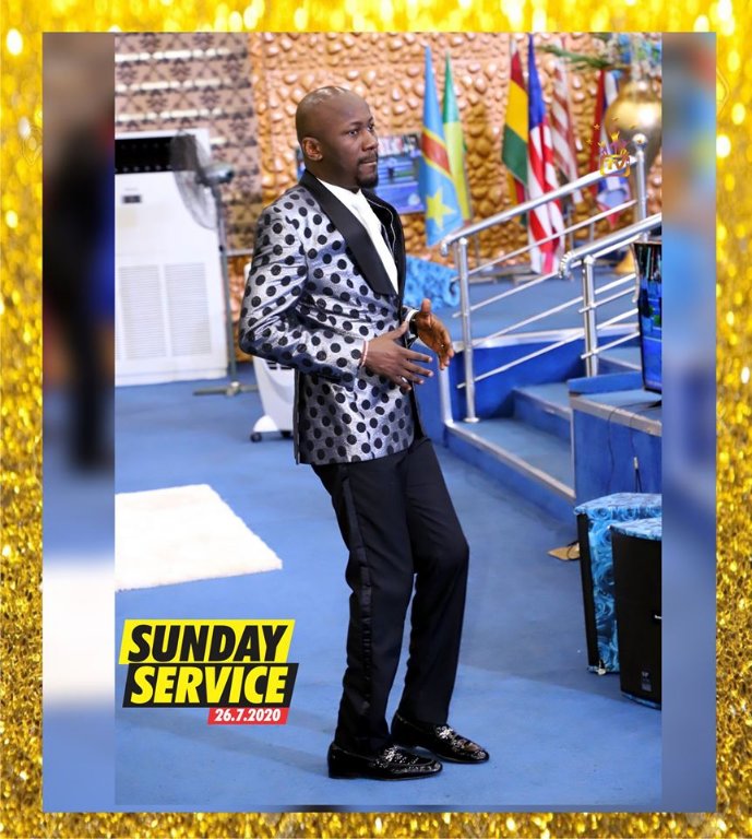 ofmhamburg's tweet photo. SUNDAY SERVICE WITH THE RESTORATION FATHER & DYNAMIC MOTHER, APOSTLE JOHNSON & DR LIZZY-JOHNSON SULEMAN {26TH JULY 2020}
** Moments of joy before His Presence With AJS!
#SundayService #OFMHQ
#WithApostleJohnsonSuleman
#DrLizzyJohnsonSuleman
#26thJuly2020 #CelebrationTV https://t.co/l9cb1GanlP