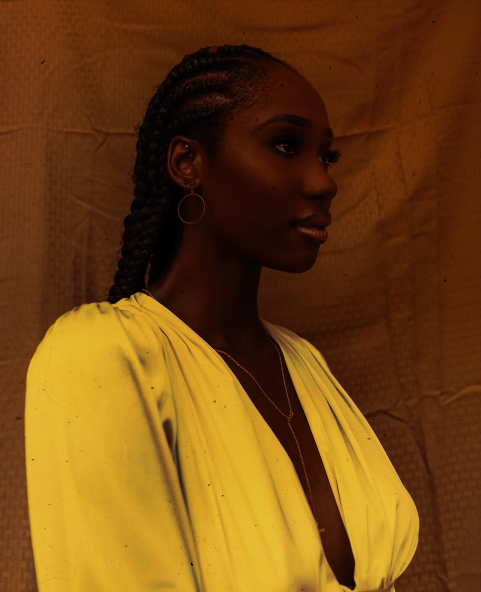 _thatmodelchic's tweet photo. melanin magic 🥀 https://t.co/AfmhEkMxlz