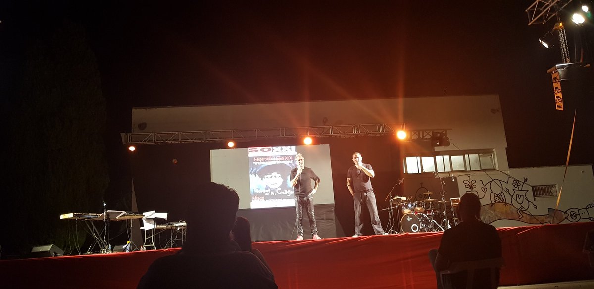 Lleoneta's tweet photo. La cultura musical torna als carrers, reiventant-se i amb totes les mesures de seguretat. Esperem que al Setembre estiga igual de present a les nostres aules. #ProjecteSoXXI #Canals @QuePerc @VicentMarza https://t.co/vsn8J3KGIr