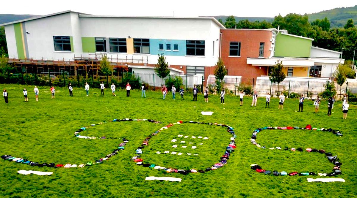 EtssSos's tweet photo. Firhouse Educate Together Secondary School mounts protest as time runs out with no answers and no viable options offered from the Department of Education and Skills @Education_Ire @NormaFoleyTD1 @fotoole @joeliveline 

https://t.co/nUXH14KUzD https://t.co/jJNQPdVxka