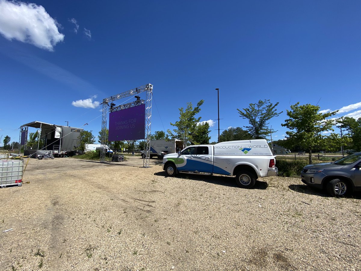 JonBeckett2's tweet photo. Looking for #DriveIn solutions for your next event?
Look no further
We are here to help
#FriendlyStaff
#SafeProtocol
#Affordable
#DriveInEvents
#VirtualGalas
#VirtualEvents
#eventprofs
@productionworld https://t.co/4P3Kn1u50z