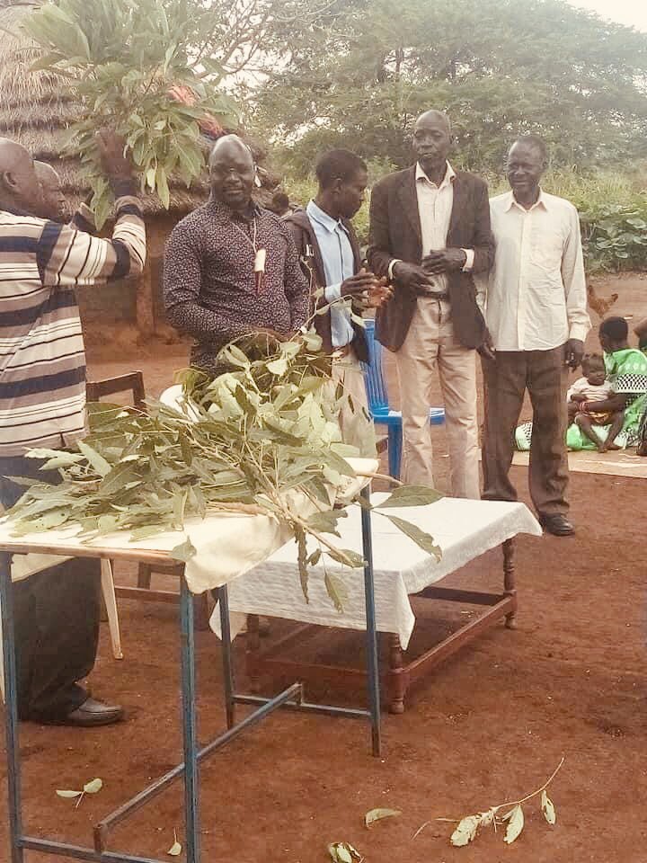BuffaloSoldierA's tweet photo. Julius Peter Ochen, aspiring NRM candidate for MP Aruu North, isn’t into the “#COVID19 SOPs”; taking a leaf from @JaneRuth_Aceng et al.
STOP TORMENTING ‘OPTIONAL’ CANDIDATES WHO ARE ALSO LOVED BY CONSTITUENTS! 🙄
#NoToScientificElections
#LevelTheGround⚖️
#PeoplePower_OurPower✊ https://t.co/56r2TRrKiw