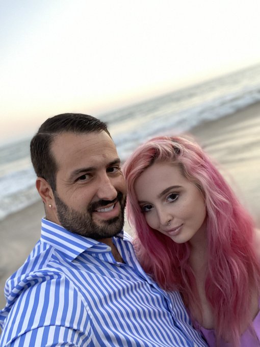 I shot a hot scene with @LexiLore  #staytuned #pinkoclub https://t.co/RVYVNjcrOX<a class="tags" href="/tag/lexilore">@lexilore</a><a href="/tag/staytuned"class="tags">#staytuned</a><a href="/tag/pinkoclub"class="tags"><span>#pinkoclub</span></a>