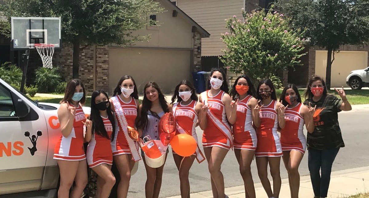 UHS CHEER 2021-2022 tweet media