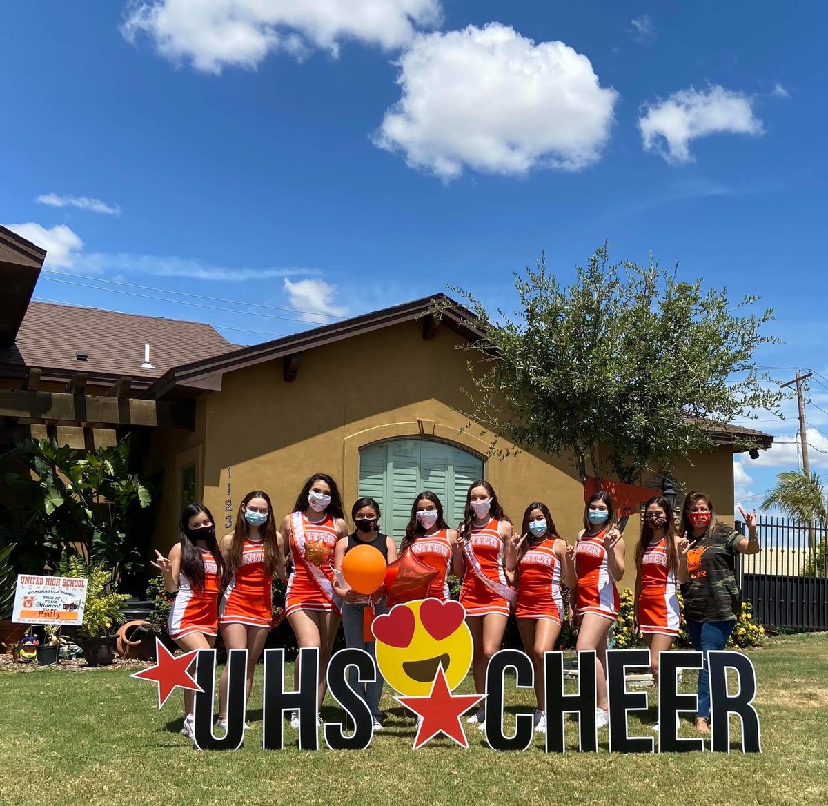 UHS CHEER 2021-2022 tweet media