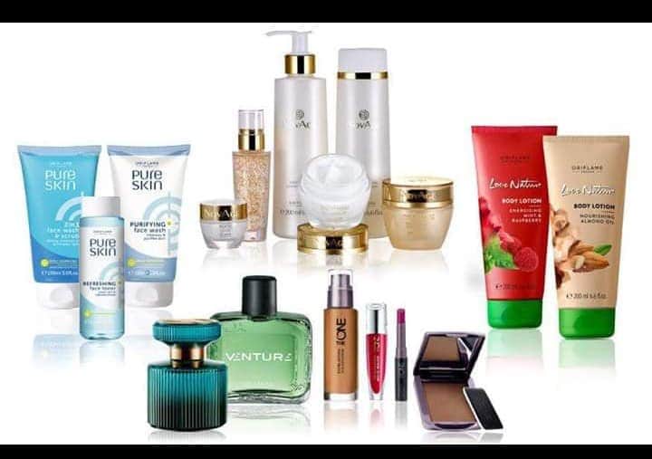 dharmie337's tweet photo. @OriflameNigeria Let's be ur cosmetics &amp; make-up plug to connect u with ur Lipstick,cream,Perfumes,Dark knuckles,Pimples Treatment, Sunburn clearing set,Roll-On,Hair care sets,cracked heel https://t.co/8KPGF297Ge nationwide, start placing ur order. https://t.co/JqyYiNN7Uq https://t.co/ZnrzkoZ2mN