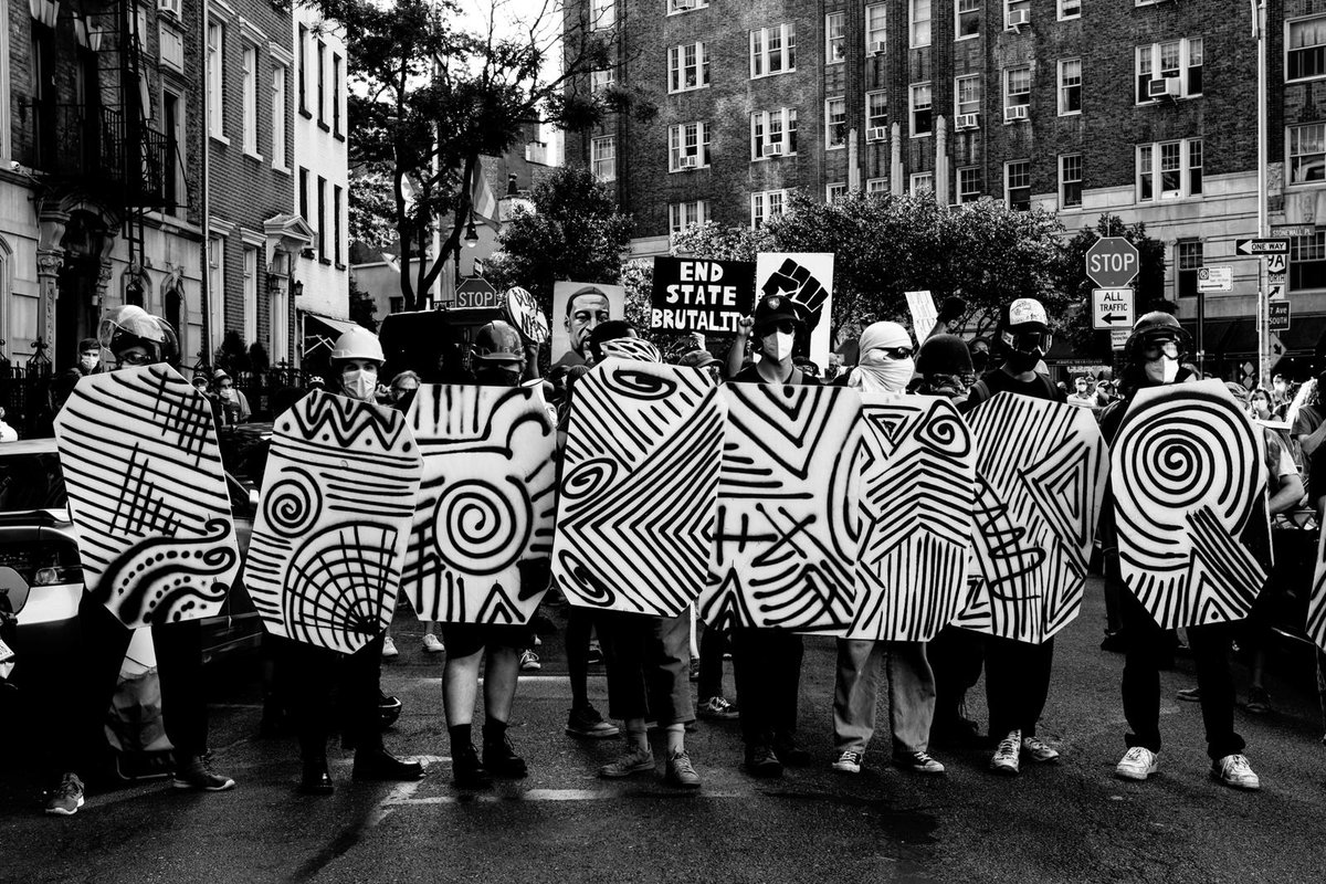 left_voice's tweet photo. From Portland to NYC, we'll fight until we're all free!
#SolidarityWithPortland #BlackLivesMatter #nycprotests https://t.co/wmsFbbJr5u