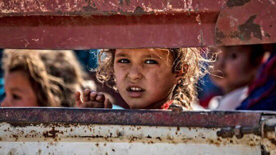 'دعونا نرفع أصواتنا معا ونقول: 'لا للعنف ، نعم للسلام، لا للرق، نعم للحرية، لا للتمييز العنصري، نعم للمساواة ولحقوق الإنسان للجميع'.

الحائزه على نوبل للسلام نادية مراد 🖤✨
#انقذوا_الايزيديات_المختطفات_37