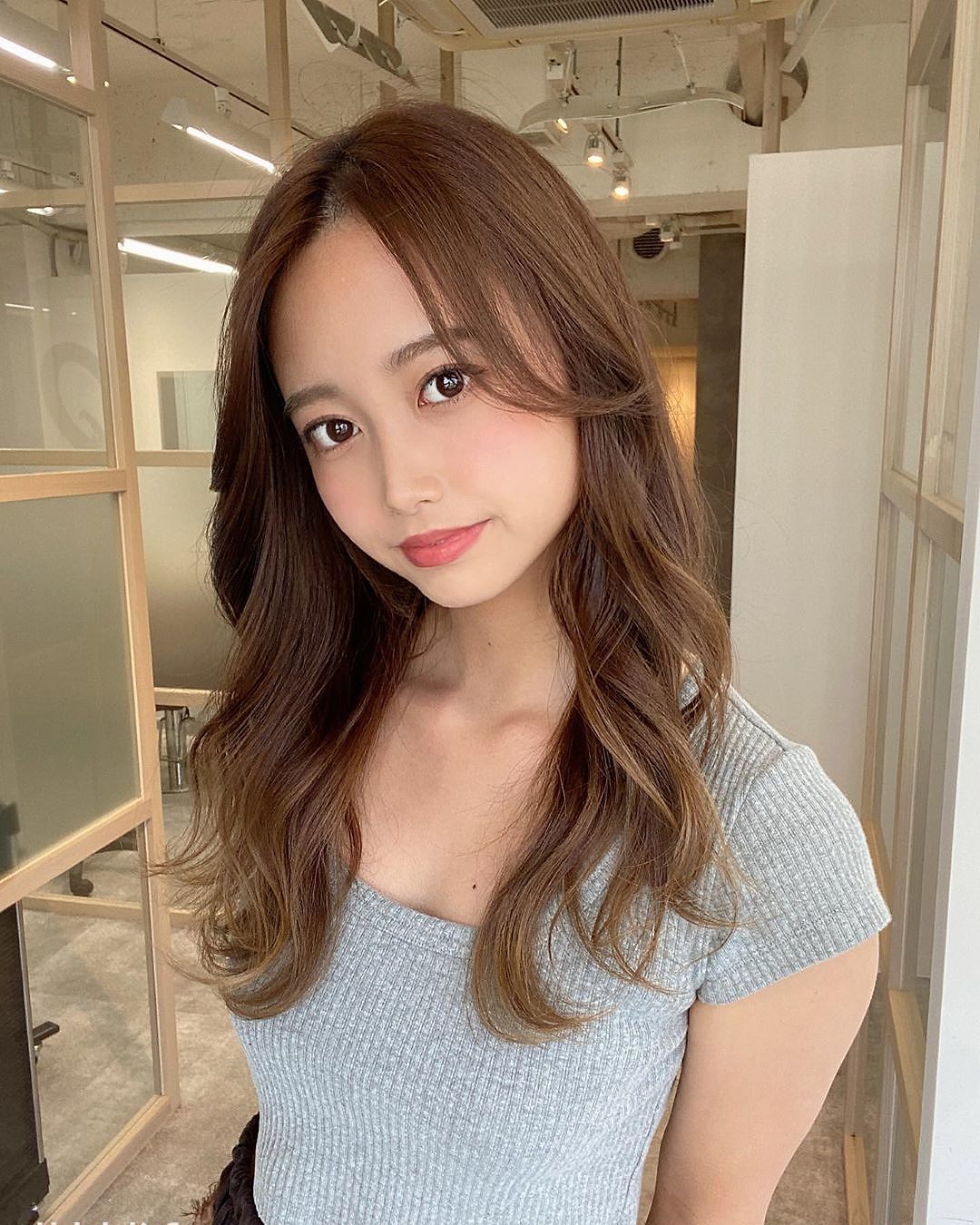 Mery 前髪をセンターパートにするのは難しい 短め 伸ばしかけ前髪でお洒落にこなれ感のあるスタイルを作るポイントを伝授します 前髪 センターパート ヘアアレンジ T Co U7hadb8lek T Co Grlwnzzj Twitter