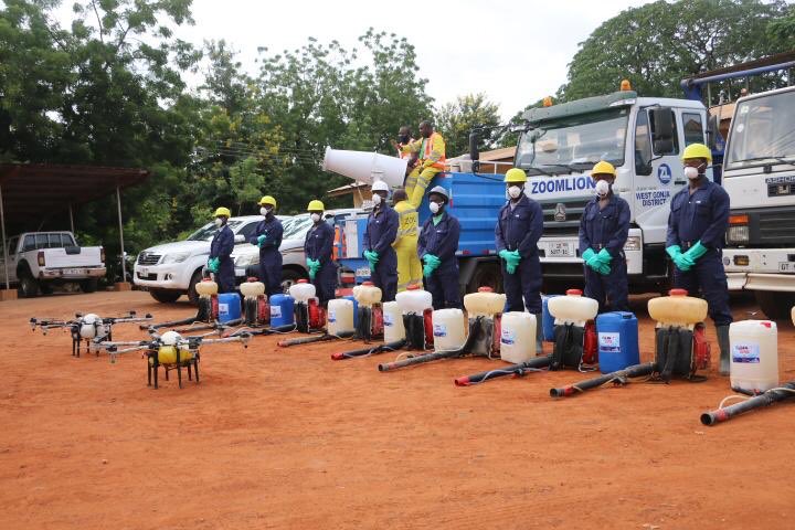 ZoomlionLtd's tweet photo. Disinfection and clean up of markets in the Savannah Region began today. Fifty-Seven (57) Markets in Seven (7) Districts across the region were disinfected.

#ZoomlionDisinfects https://t.co/v9bAC3M7a9