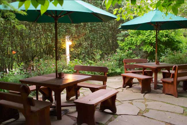 East Hampton Dining in the Time of COVID-19 - mailchi.mp/millhouseinn/e…