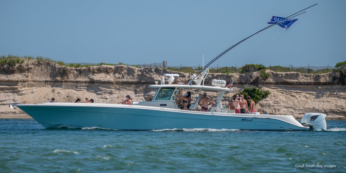 GSBImagesMBusch's tweet photo. Check out this machine @HCBYachts1 @Seven_Marine   HCB 53 SUEÑOS custom #Hydrosports in #MorichesInlet yesterday @FishermanMag @FishNoreast @RealSaltLife https://t.co/3X9AokMSky