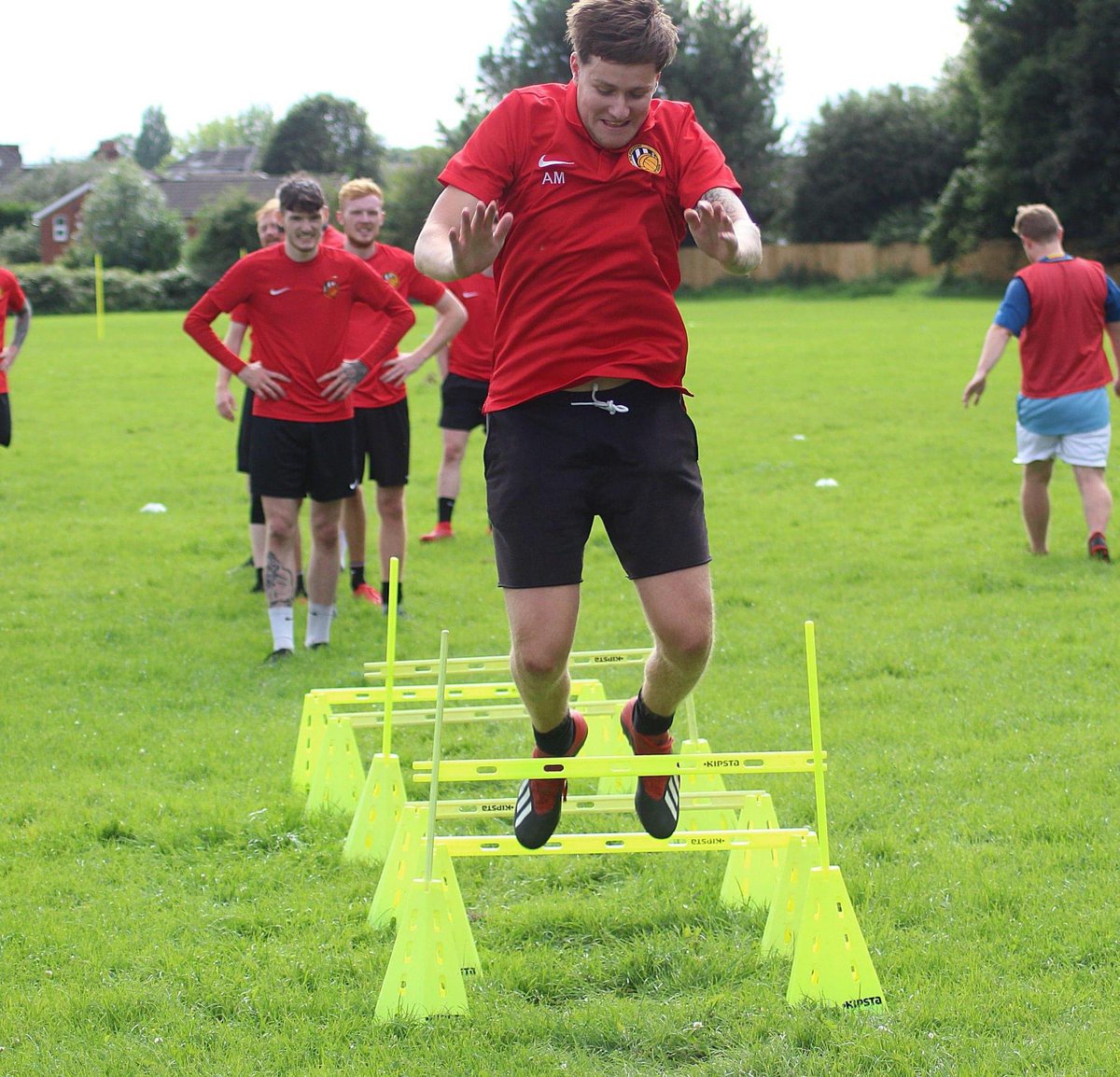 AFC_Stockport's tweet photo. PRE-SEASON TRAINING IS WELL AND TRULY BACK #afcfam #8teams1club https://t.co/Sqr2WNdbsq